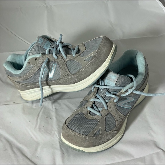 New Balance Suede Sneakers - Picture 2 of 5